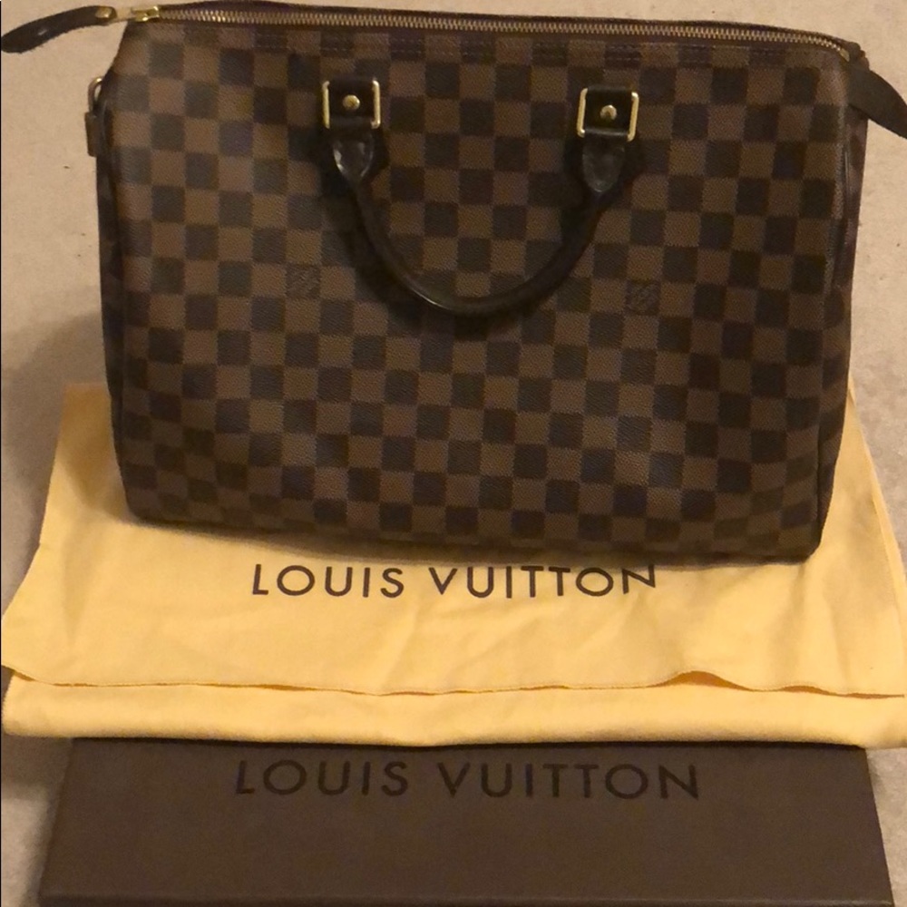 Louis Vuitton speedy 35